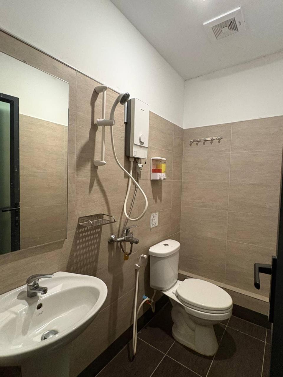Hostel Fuji Phnom Penh Eksteriør bilde